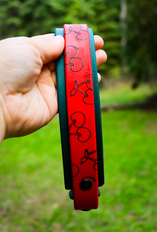 Cherry Buckle Collar